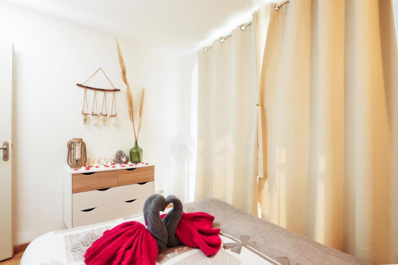 Les Bulles Medievales - Appartement Dedie Au Bien Etre Avec Spa - Netflix Et Wifi - Climatisation Carcassonne Buitenkant foto